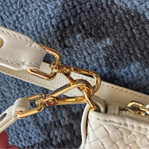 Quince Italian Handwoven Leather Mini Shoulder Bag in bone/ivory - Picture 5 of 11